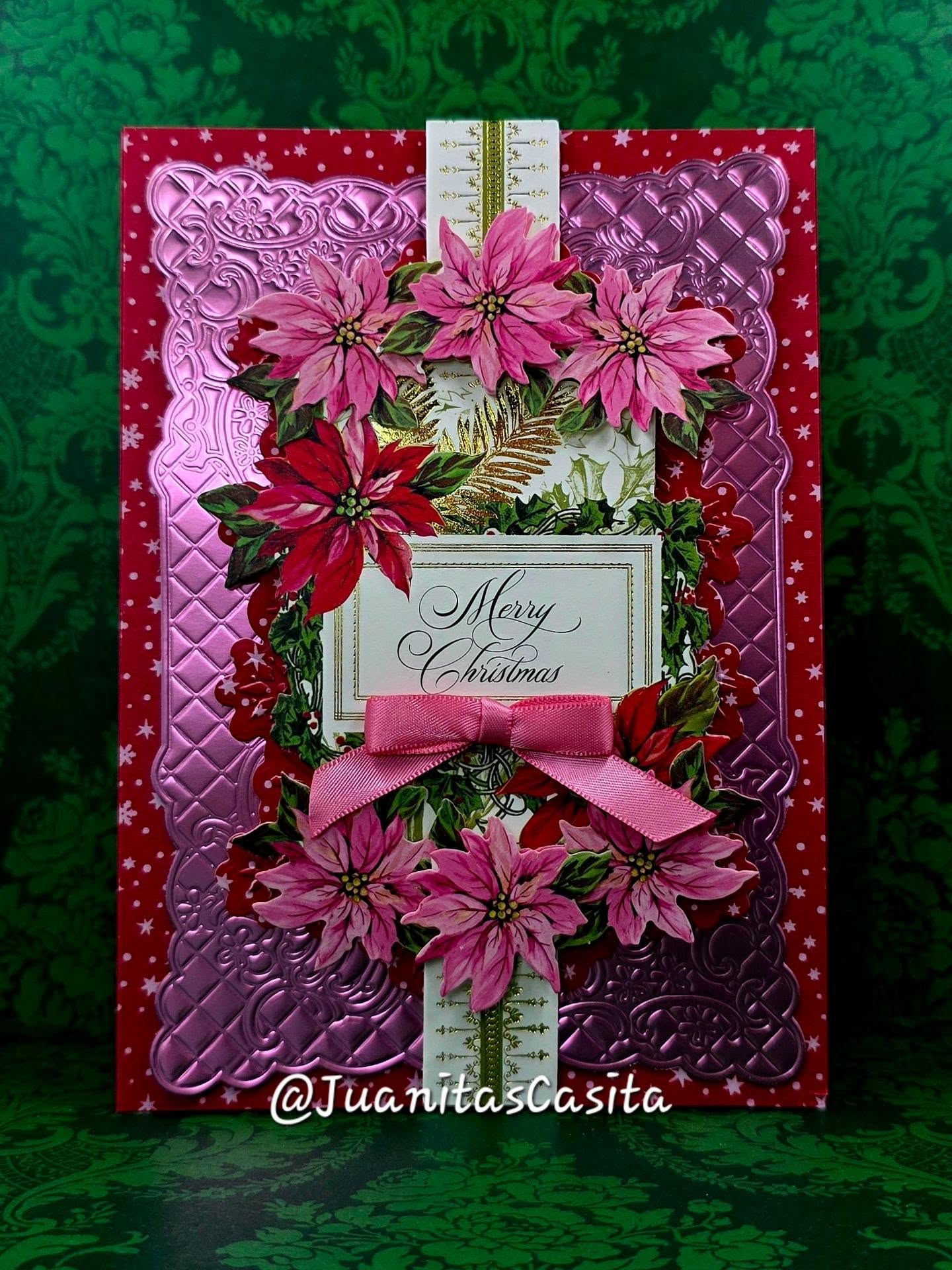 Card No.23 for week 23 of the Make One Christmas Card Every Week Challenge for 2026. Part of my "flatter" series to be more @uspostalservice friendly but STILL non-machinable or hand cancel. Bright pink & red! ‼️🩷❤️🎄

@annagriffininc 💯 supplies & tools.

#juanitascasita #feliznavidad #christmasCards #handmadecards #fyp